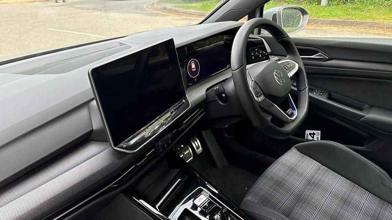 Used VW Golf VIII GTE 272 HP (200 kW) 2025 Dolphin grey metallic