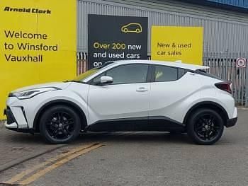 Used Toyota C-HR 122 HP (89 kW) 2023 White SUV