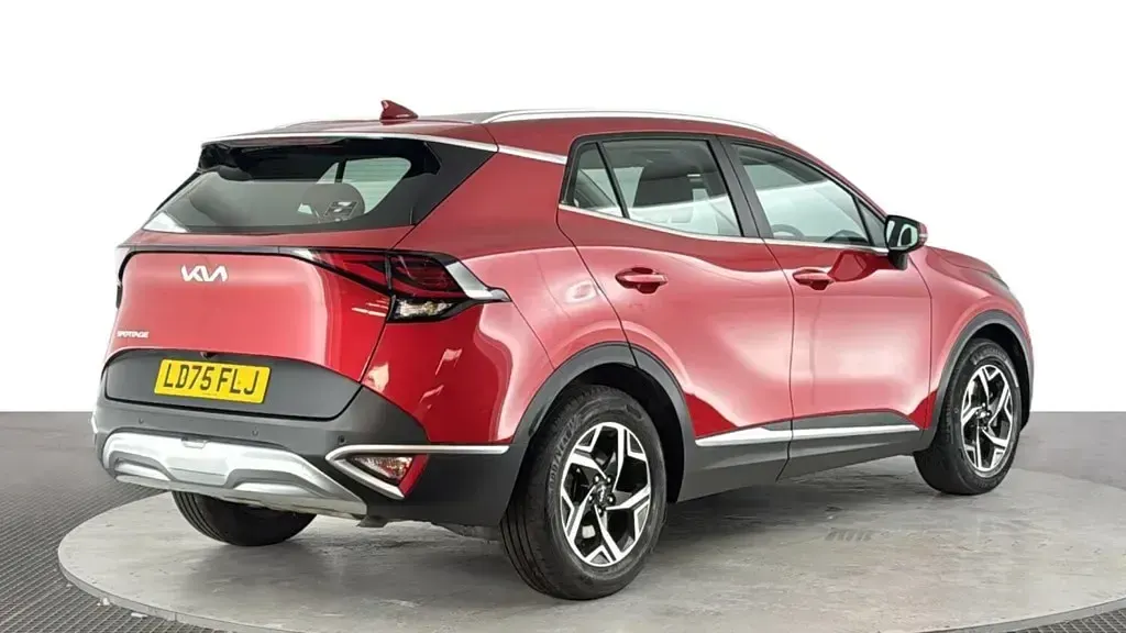 Used Kia Sportage 157 HP (115 kW) 2025 Red SUV