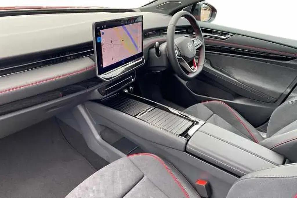 New VW ID.7 GTX 250 kW (340 HP) 2026 Kings red with black roof Hatchback