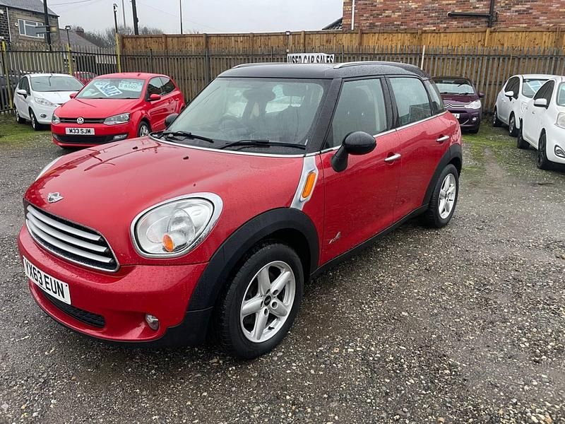 Used Mini Cooper D 2013 Red Hatchback