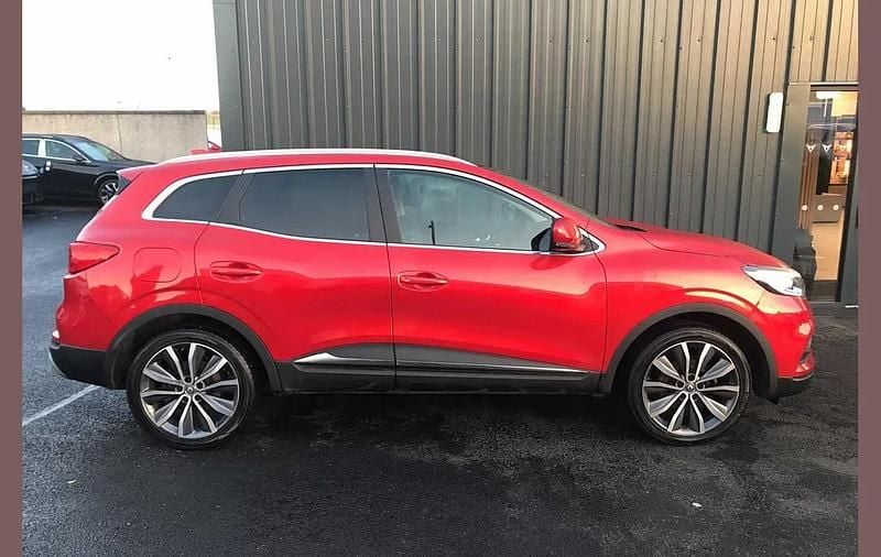 Used Renault Kadjar Version S 113 HP (83 kW) 2020 Red SUV