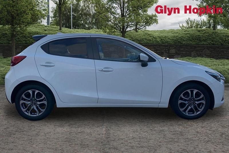 Used Mazda 2 Inclusive 2018 White Hatchback