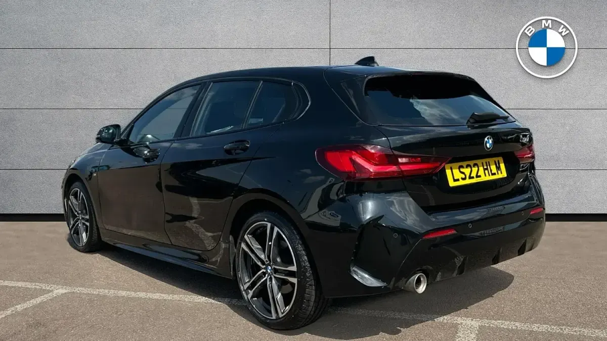 Used BMW 118 M Sport 136 HP (100 kW) 2022 Black Hatchback