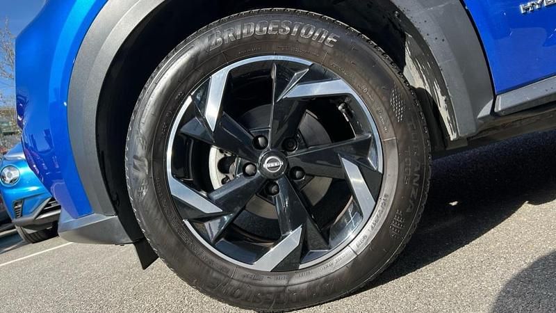 Used Nissan Juke N-Connecta 143 HP (105 kW) 2023 Blue SUV