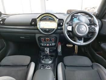Used Mini John Cooper Works Clubman Premium Plus 306 HP (225 kW) 2024 Green Estate