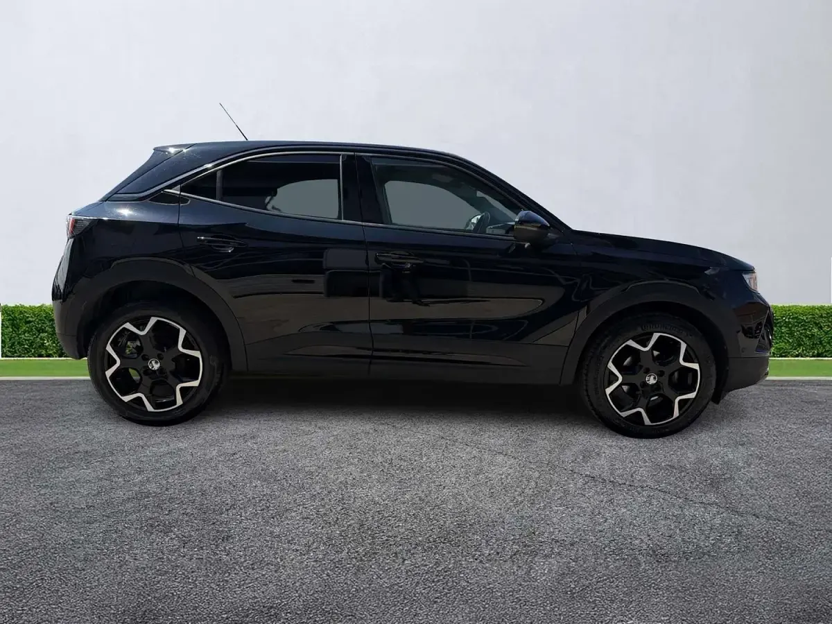 Used Vauxhall Mokka Ultimate 136 HP (100 kW) 2023 Black SUV