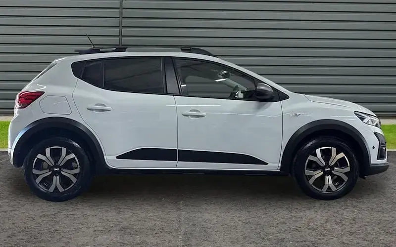 Used Dacia Sandero Journey 91 HP (66 kW) 2022 Hatchback