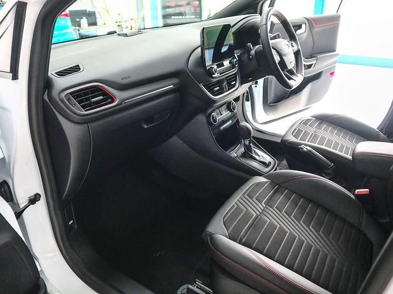 Used Ford Puma ST-Line X 2024 Frozen white SUV