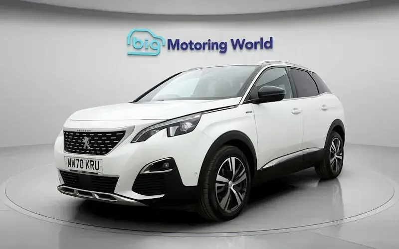 Used Peugeot 3008 GT-line 131 HP (96 kW) 2020 White Hatchback