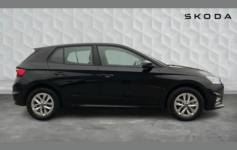 Used Skoda Fabia SE 94 HP (69 kW) 2025 Black magic pearl effect Hatchback