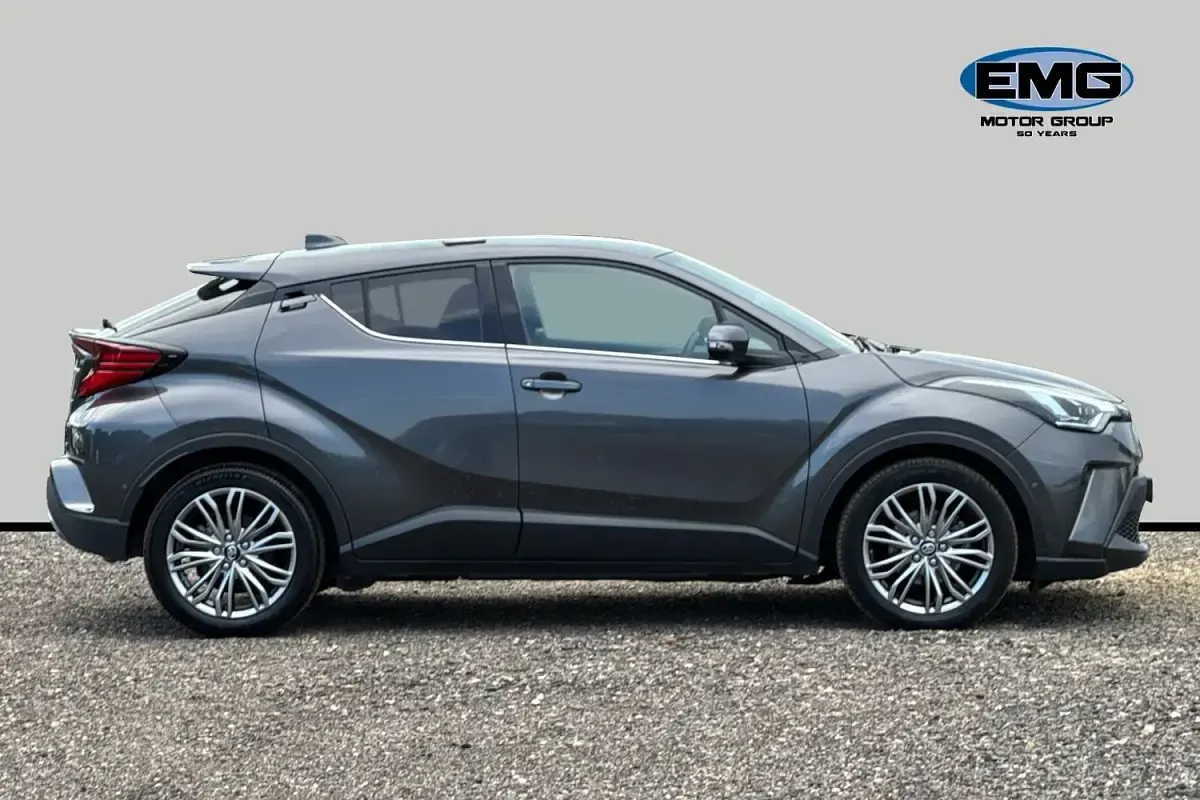 Used Toyota C-HR 184 HP (135 kW) 2022 Grey SUV