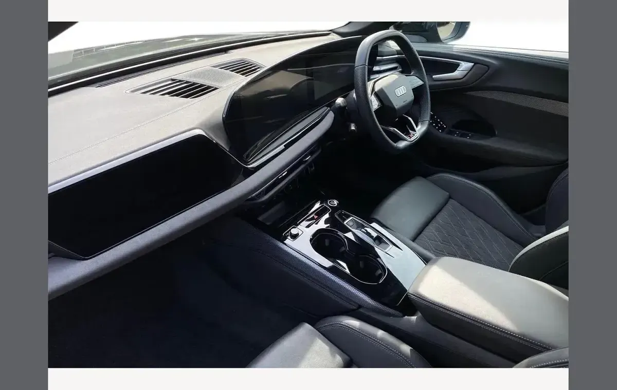 Used Audi A5 Advanced 204 HP (150 kW) 2025 Grey Sedan