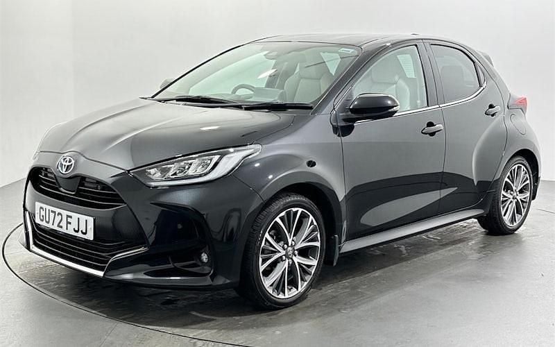 Used Toyota Yaris Hybrid 116 HP (85 kW) 2024 Hatchback