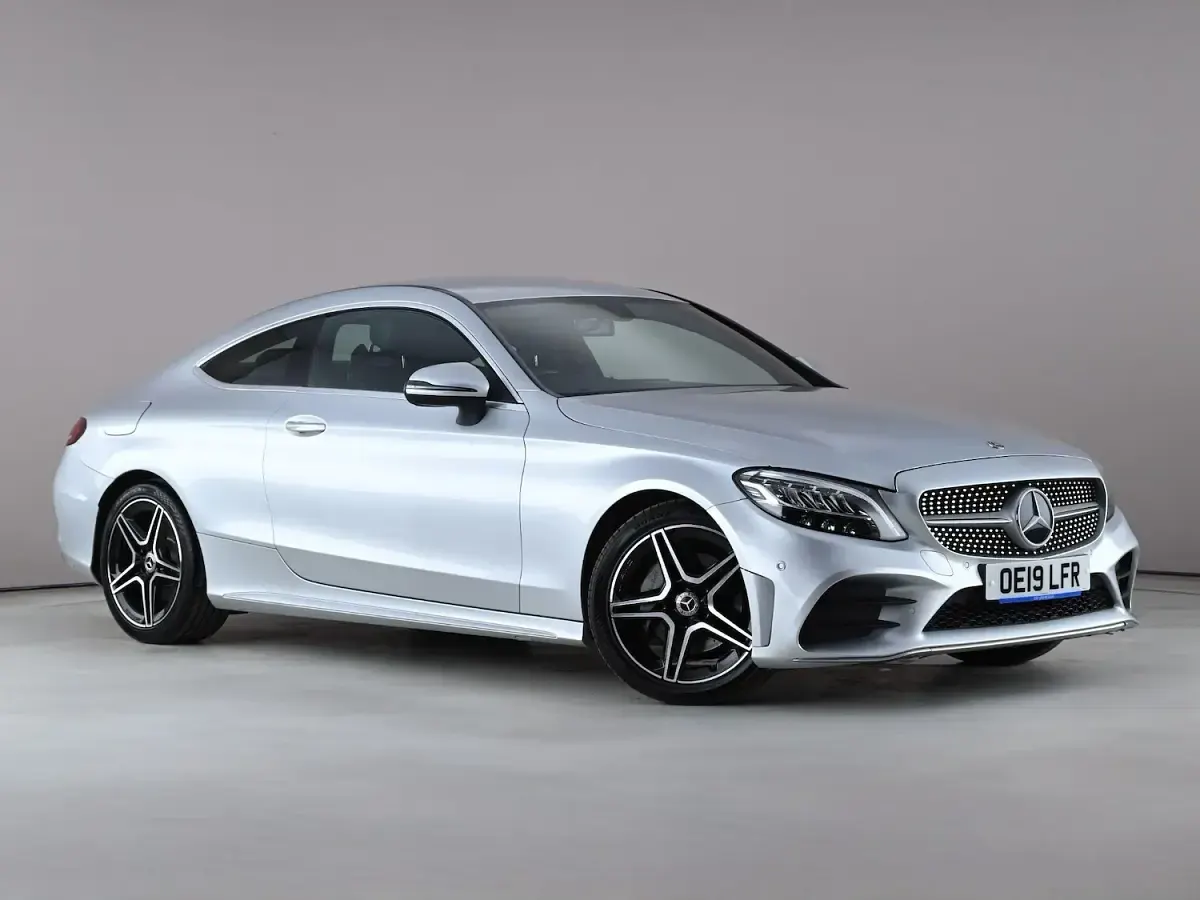 Used Mercedes C200 AMG line 184 HP (135 kW) 2019 Coupe