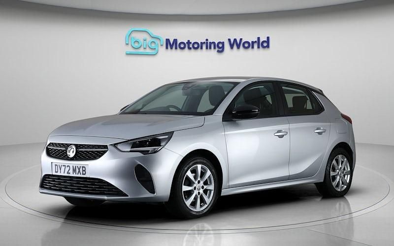 Begagnad Vauxhall Corsa Design Edition 75 HK (55 kW) 2022 Grå Halvkombi