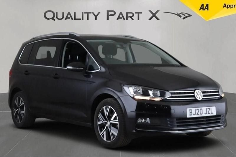 Used 2020 VW Touran SEL MPV | £15,799 (Good price) - Image 1/1