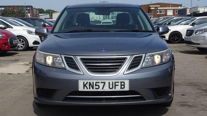 Usado Saab 9-3 Linear 150 HP (110 kW) 2008 Cinzento Sedan