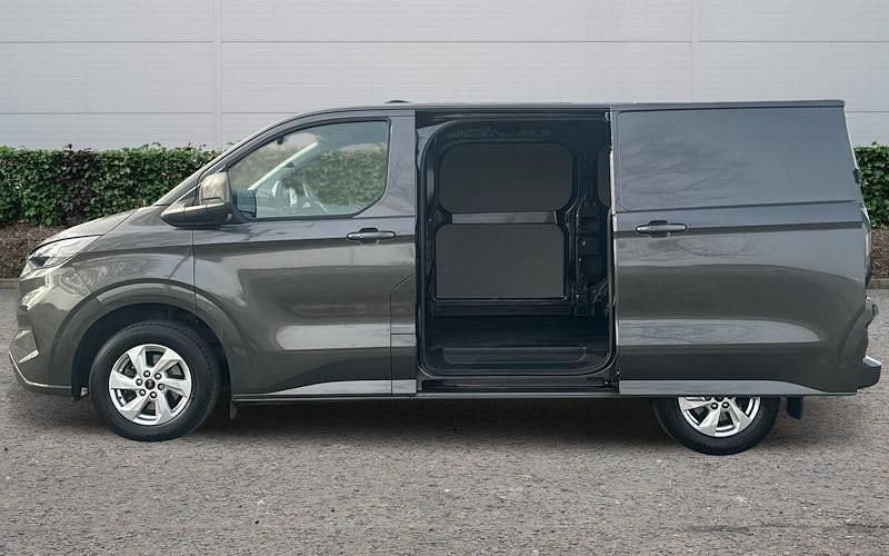Used Ford Transit Custom Limited 136 HP (100 kW) 2025 Van