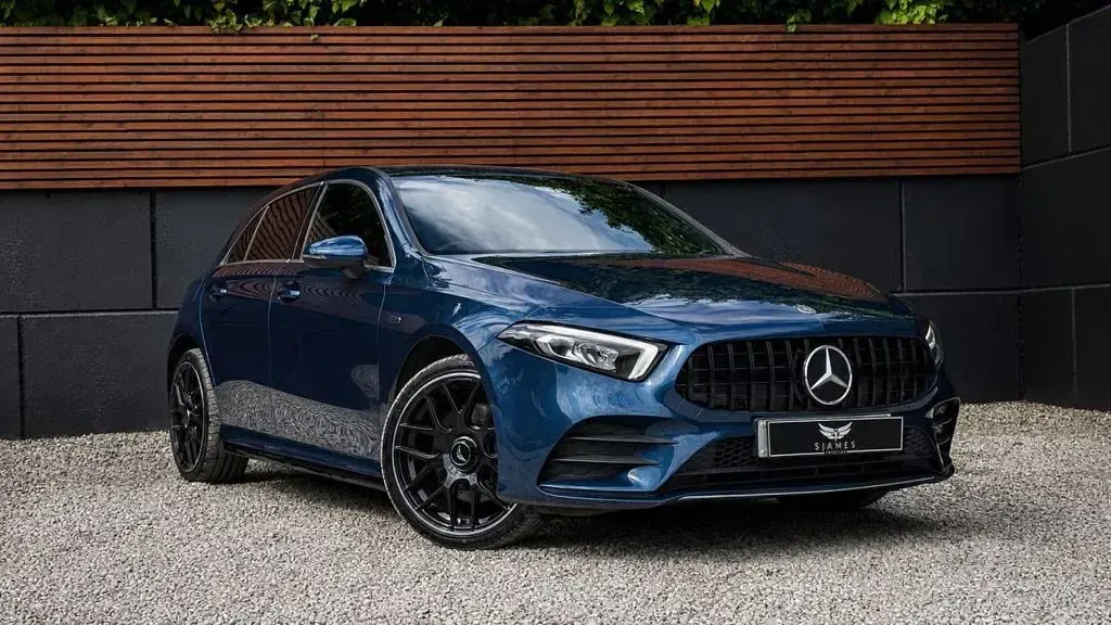 Used Mercedes A250 AMG line 2021 Blue Hatchback