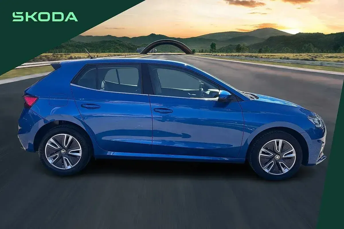 Used Skoda Fabia SE L 94 HP (69 kW) 2022 Blue Hatchback