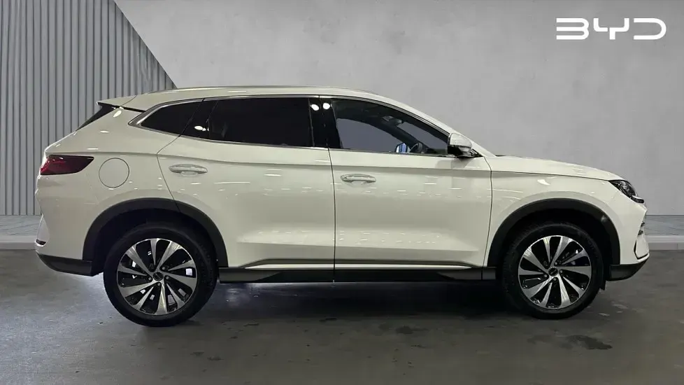 Used BYD Seal U Boost 218 HP (160 kW) 2025 White SUV