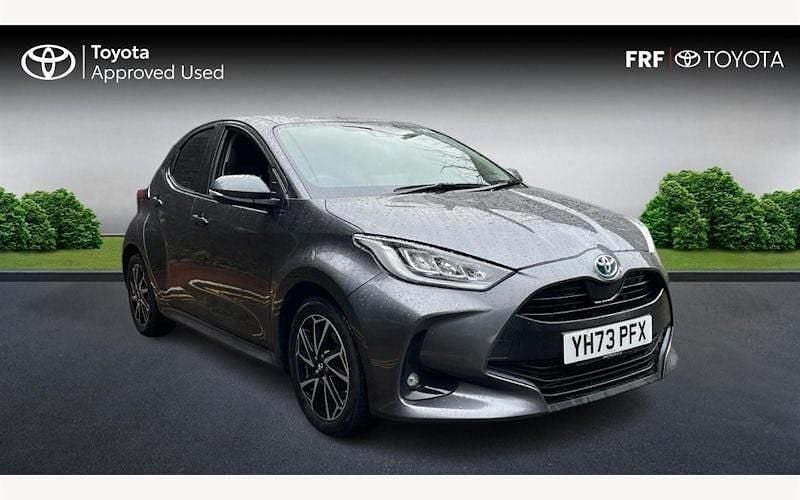Used Toyota Yaris Hybrid Design 116 HP (85 kW) 2025 Hatchback