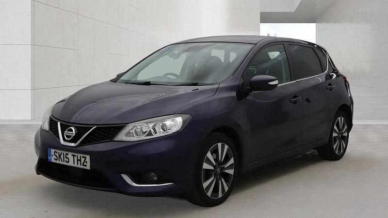 Used Nissan Pulsar Tekna 110 HP (80 kW) 2015 Blue Hatchback