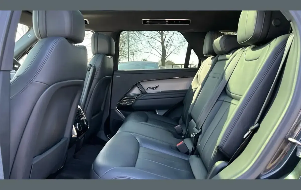 Used Land Rover Range Rover Sport SE Dynamic 300 HP (220 kW) 2023 Black SUV