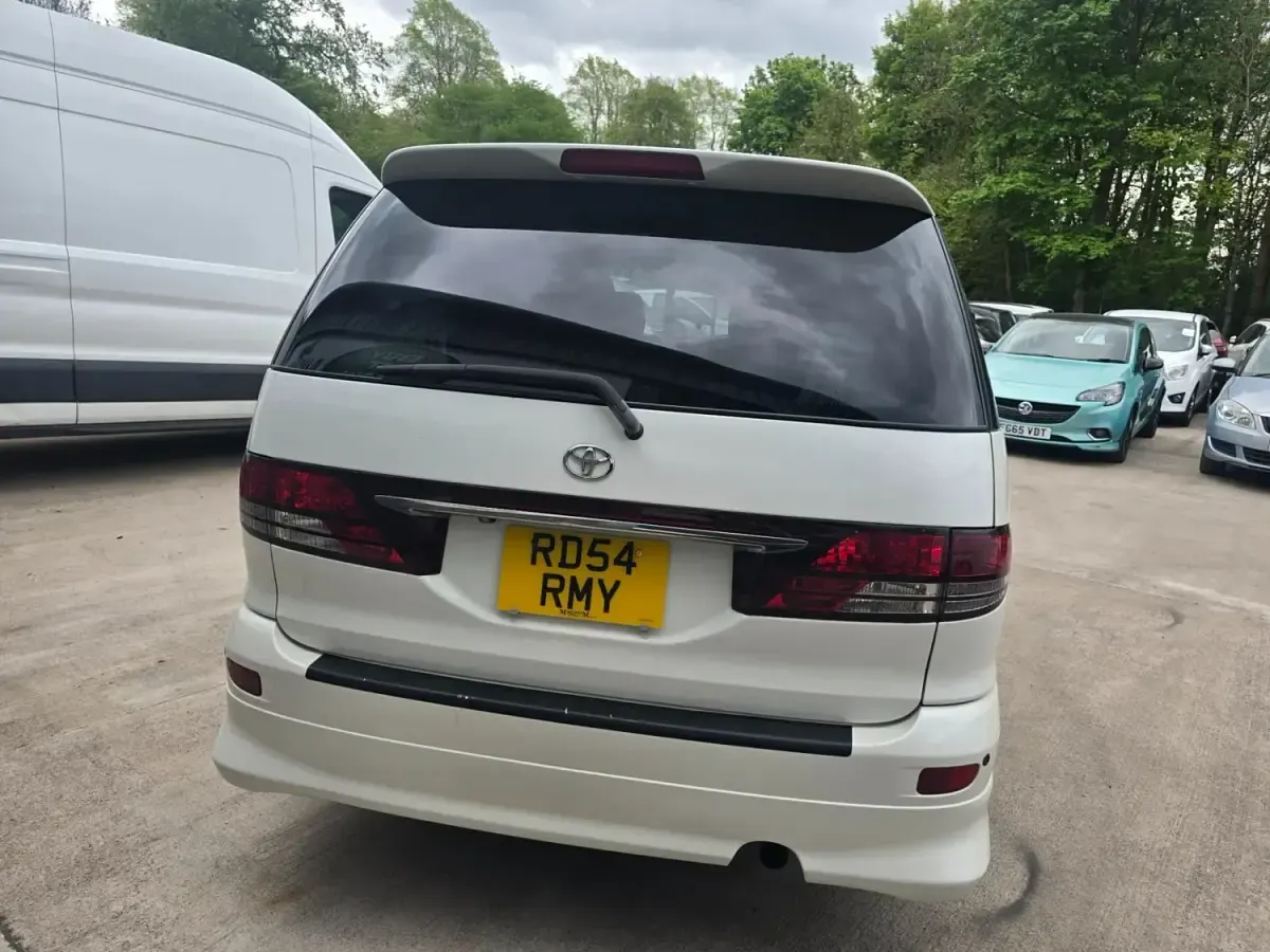 Usado Toyota Estima 2016 Blanco