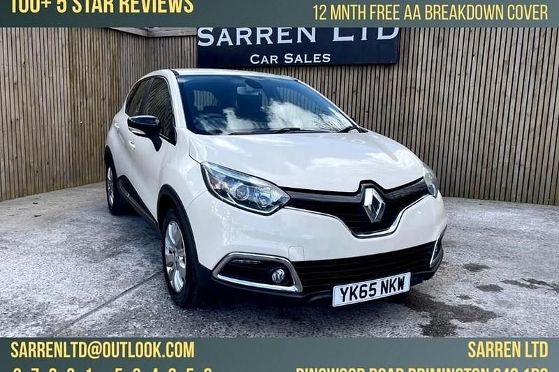 Used Renault Captur Expression+ 90 HP (66 kW) 2015 Cream SUV