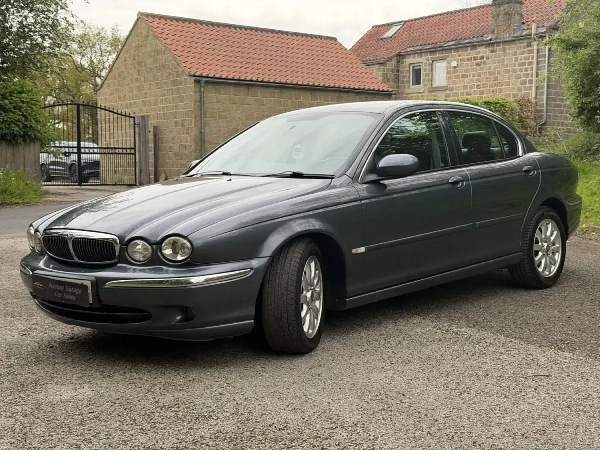 Używany Jaguar X-type 2001 Szary Sedan/Limuzyna