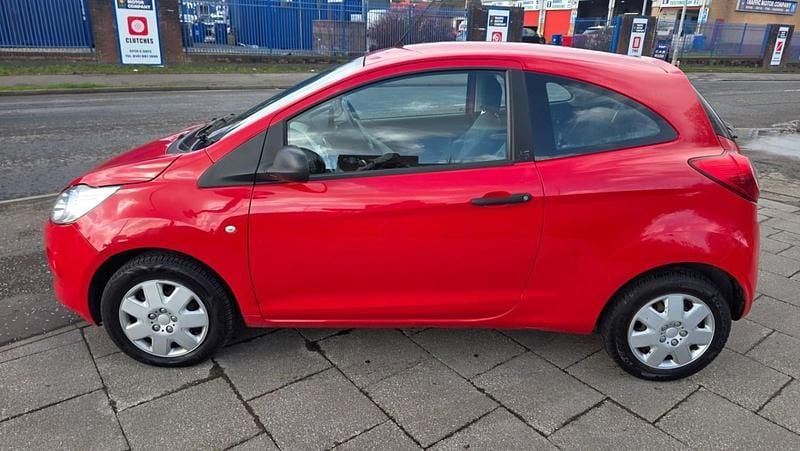 Used Ford Ka Studio 69 HP (50 kW) 2013 Red Hatchback