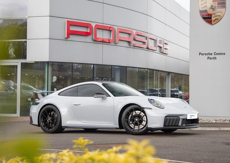 Usado Porsche 911 541 HP (397 kW) 2024 Cinzento Coupé