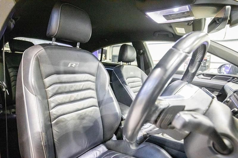 Used VW Arteon R-line 190 HP (139 kW) 2018 Grey Hatchback