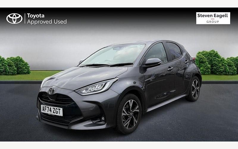 Used Toyota Yaris Hybrid Design 116 HP (85 kW) 2025 Hatchback