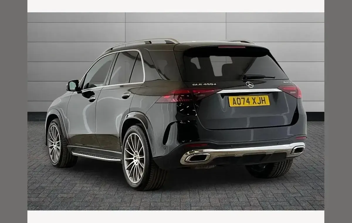Used Mercedes GLE450 AMG AMG line 362 HP (266 kW) 2024 Black SUV