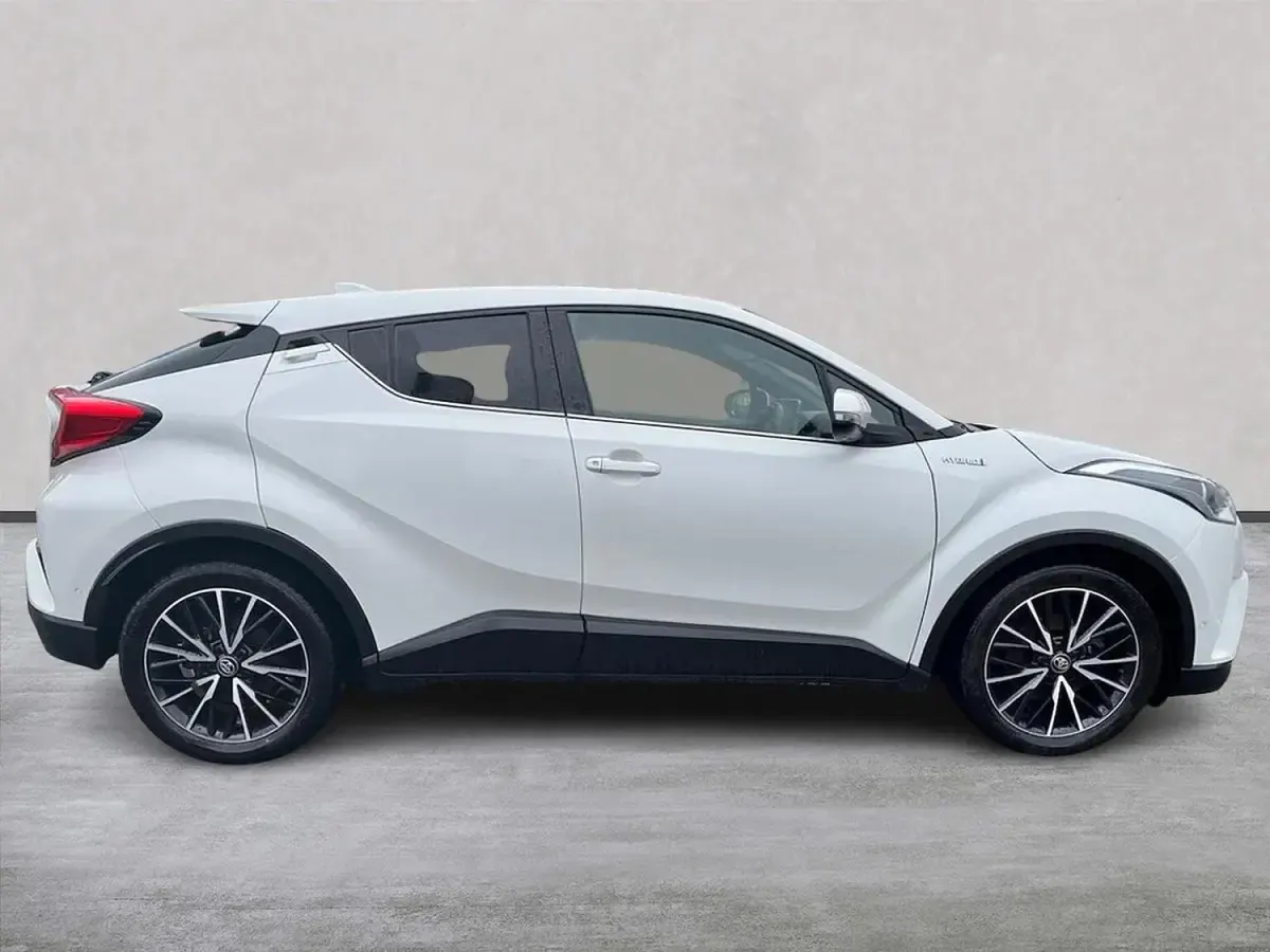 Usado Toyota C-HR 2017 Branco SUV