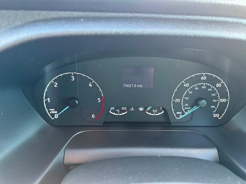 Usado Ford Transit Custom 105 HP (77 kW) 2022 Branco Van
