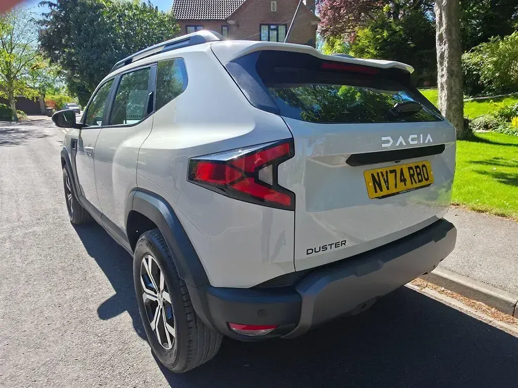 Used Dacia Duster Expression 130 HP (95 kW) 2024 Cream SUV