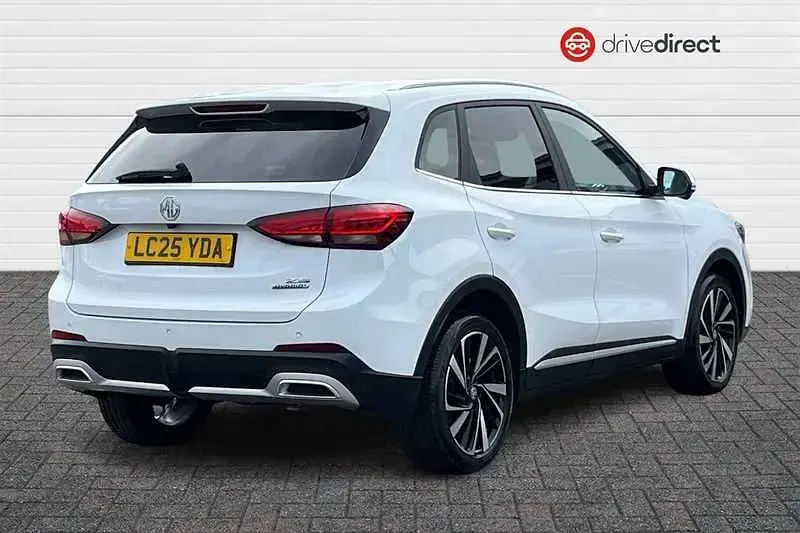 Used MG ZS Trophy 196 HP (144 kW) 2025 White SUV