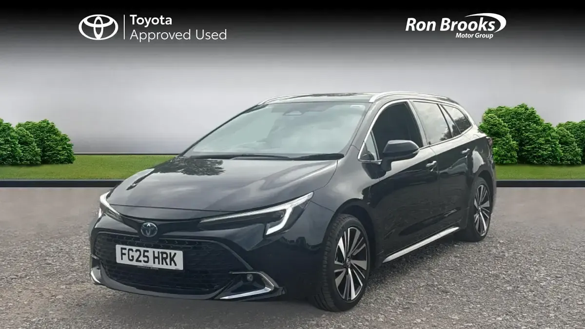 Used Toyota Corolla Design 140 HP (102 kW) 2025 Black Estate