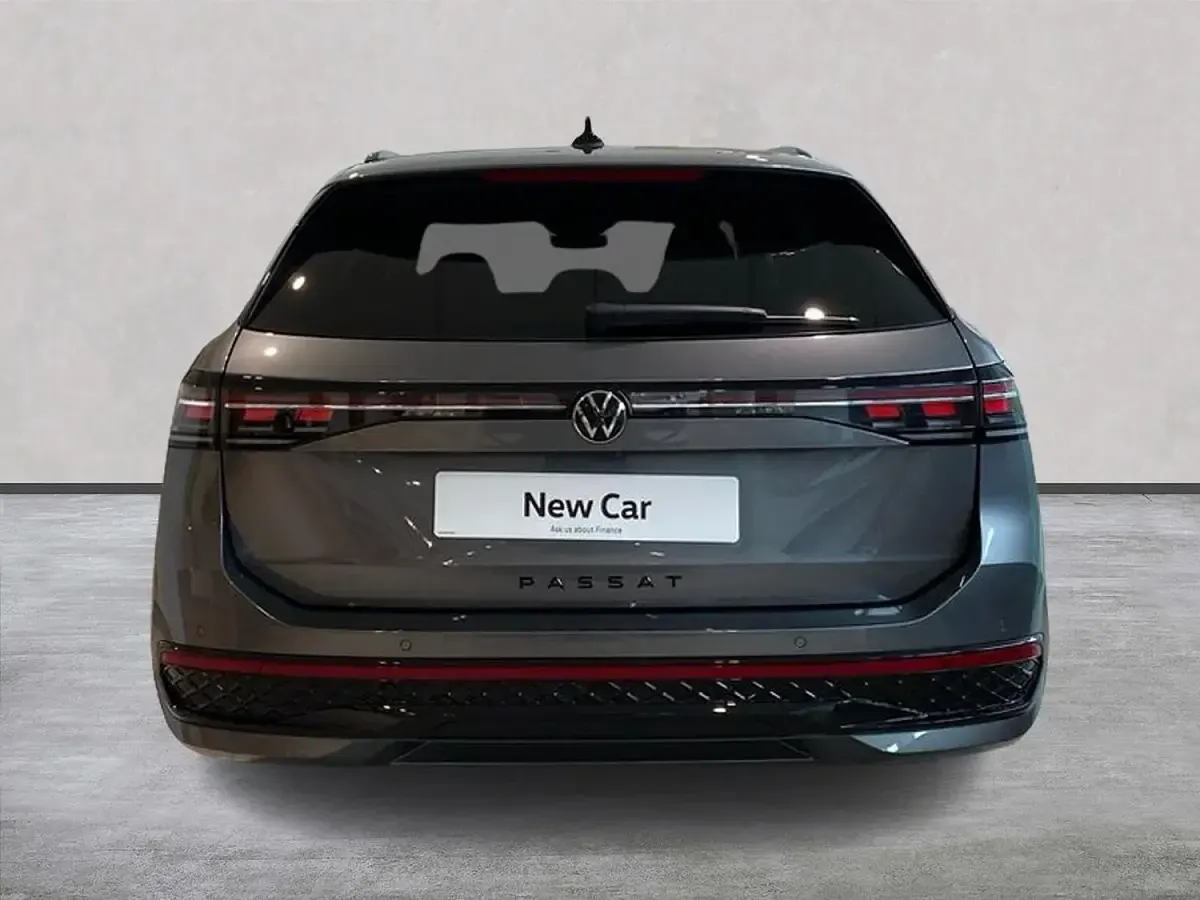 New VW Passat R-line 150 HP (110 kW) 2026 Grey Estate