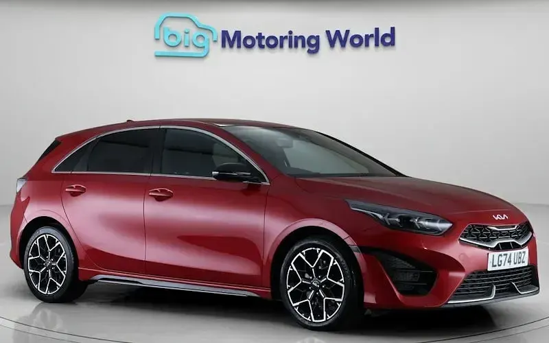 Used Kia Ceed GT-Line 140 HP (102 kW) 2024 Hatchback