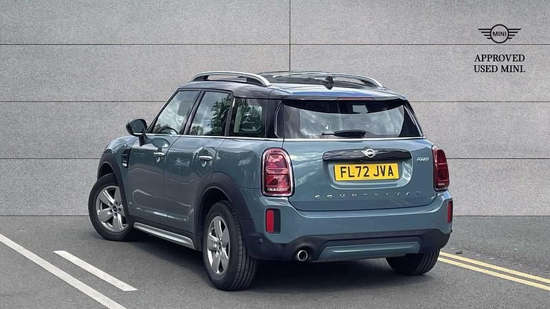 Usado Mini Cooper Countryman Classic 134 CV (98 kW) 2022 Verde SUV