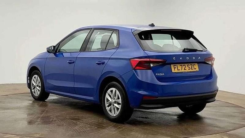 Used Skoda Fabia Comfort 79 HP (58 kW) 2022 Energy blue Hatchback