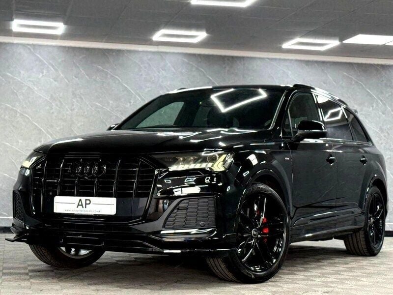 Black Used 2021 Audi Q7 S-Line SUV | £38,990 (Fair price) - Image 1/4