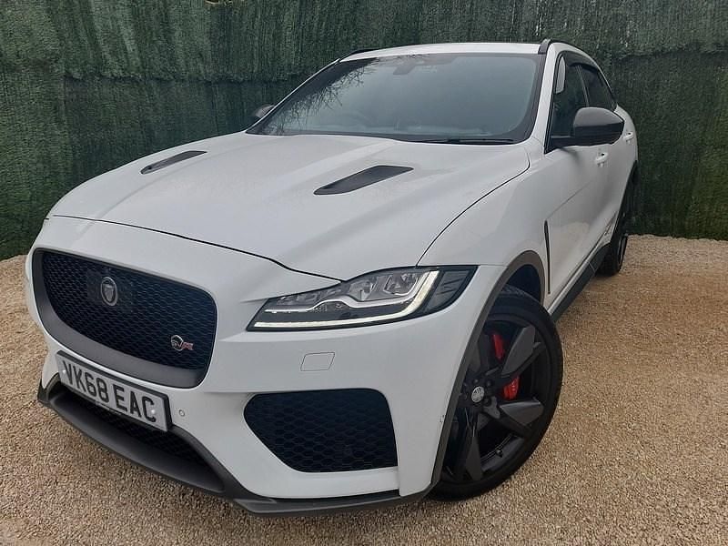 Used Jaguar F-Pace Supercharged 550 HP (404 kW) 2018 White SUV
