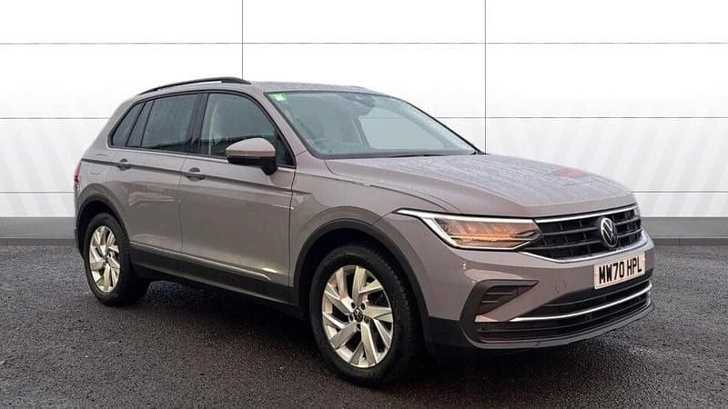 Used VW Tiguan Life 150 HP (110 kW) 2020 Grey SUV