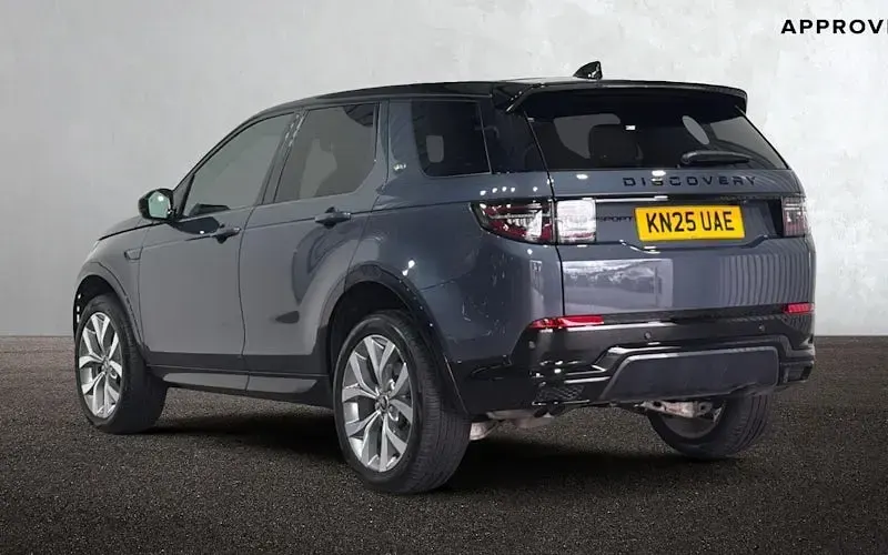 Used Land Rover Discovery Sport HSE Dynamic 204 HP (150 kW) 2024 Blue SUV